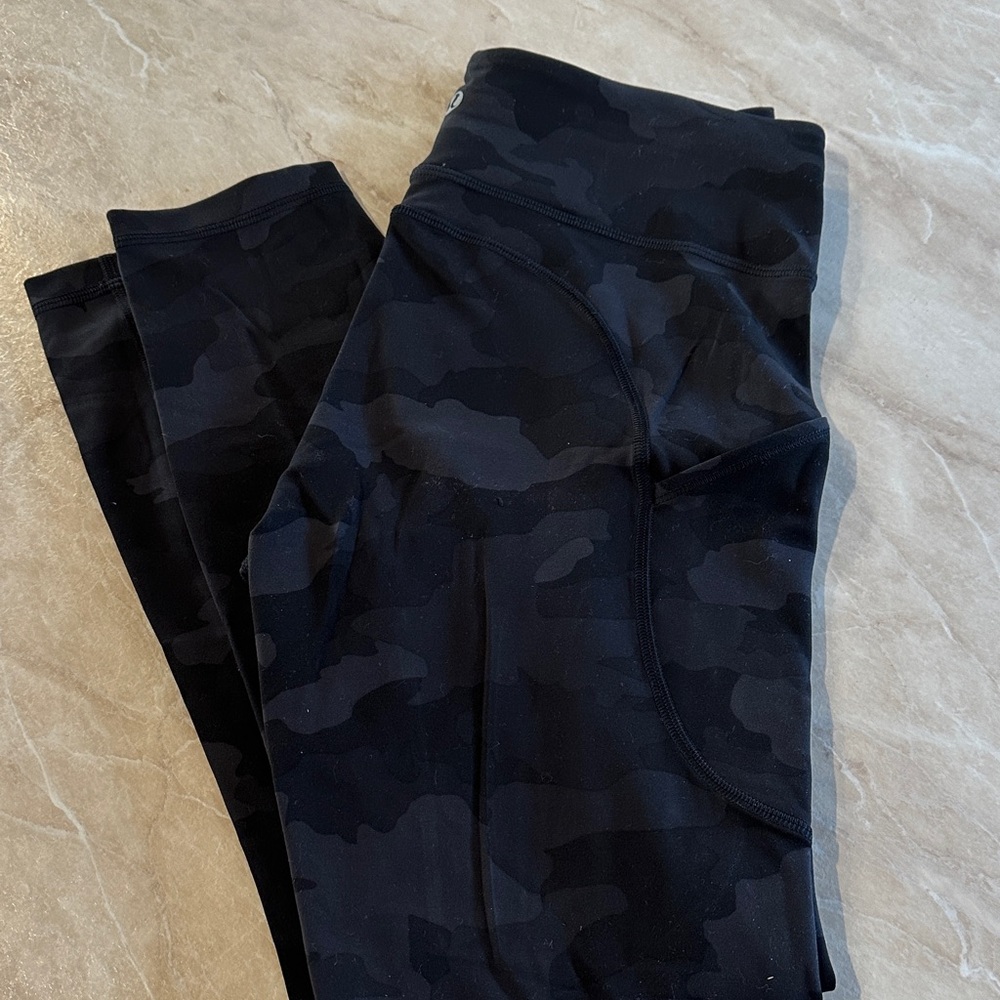 Lululemon Black Camouflage Leggings